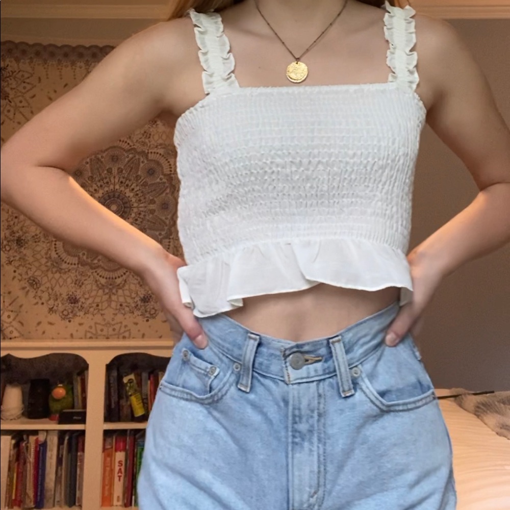 White crop tank top.